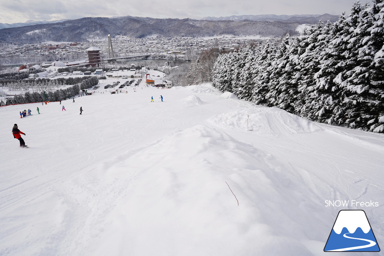 国設芦別スキー場 地元の子供たちで賑わう、素敵なローカルゲレンデ♪